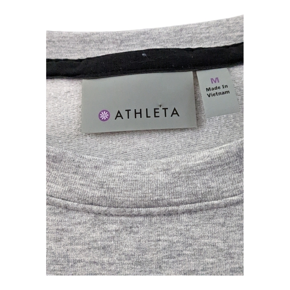 Athleta Sentry Gray Cropped LS Top Size medium - Picture 4 of 4